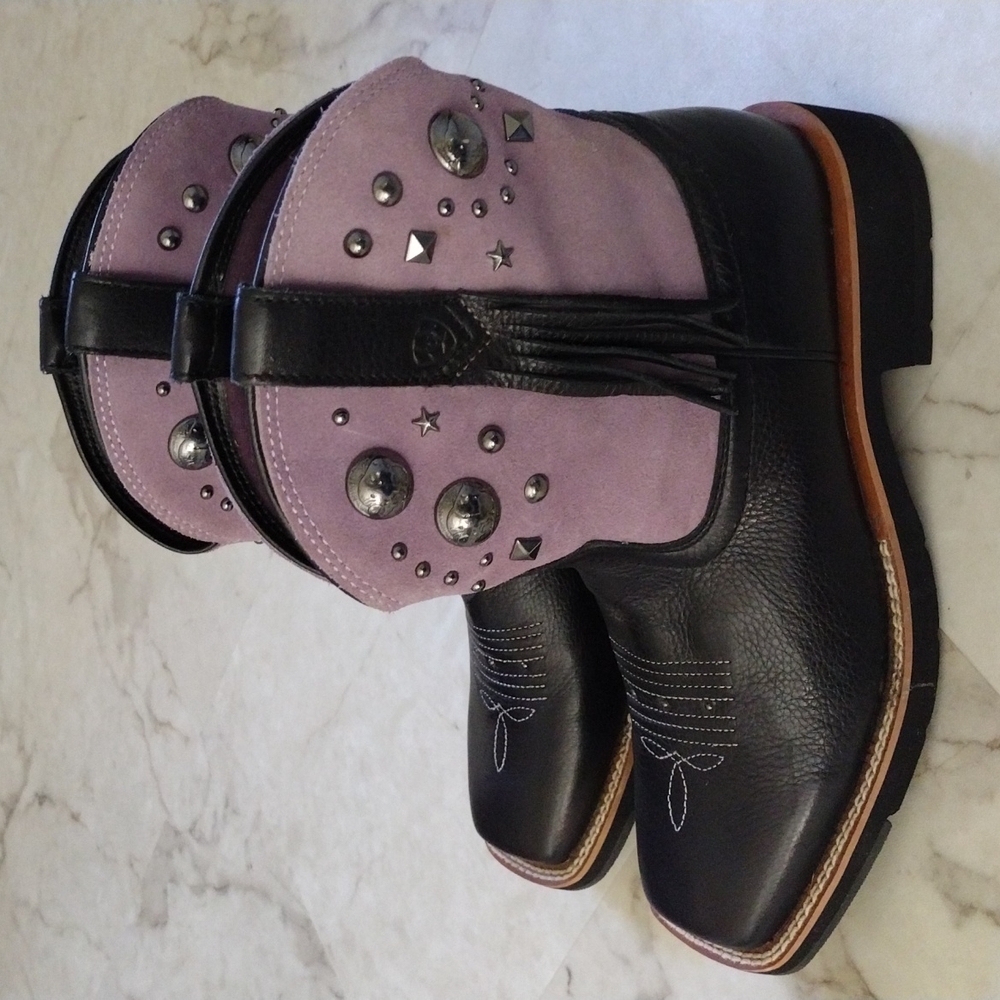 Ariat Fatbaby boots.